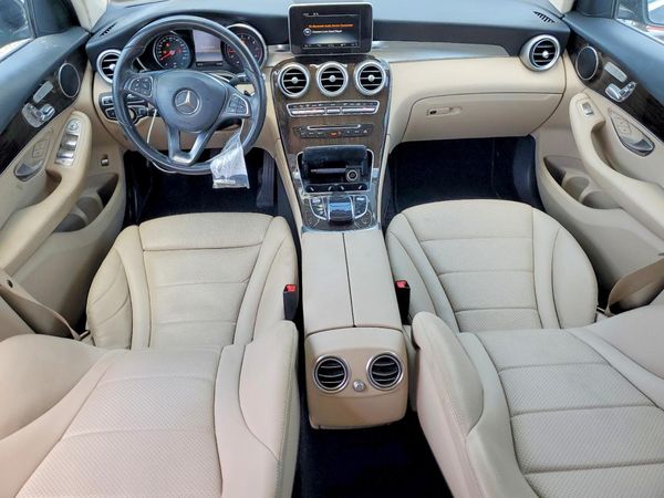 2016 MERCEDES-BENZ GLC