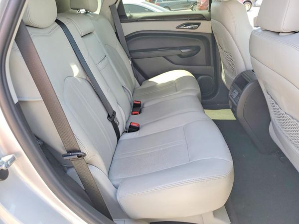 2013 CADILLAC SRX Luxury