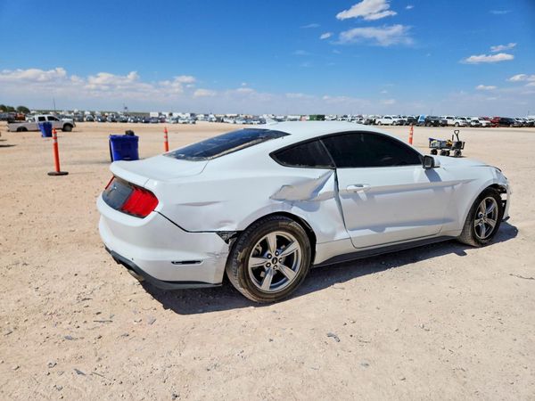 2022 FORD MUSTANG