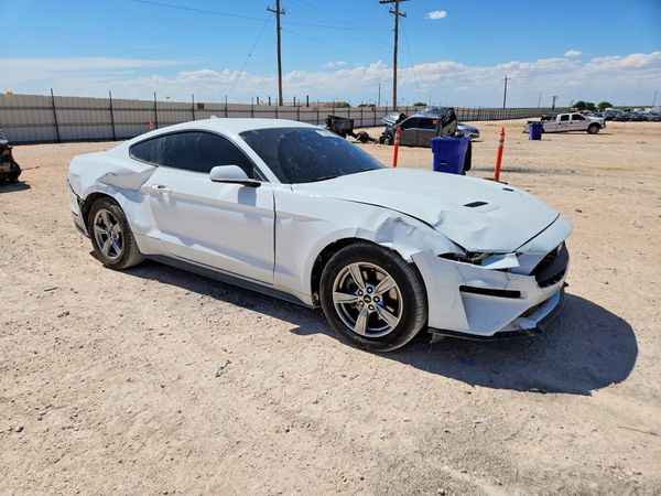 2022 FORD MUSTANG