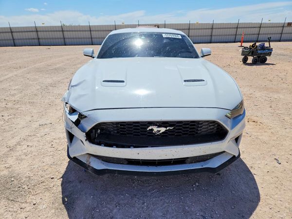 2022 FORD MUSTANG