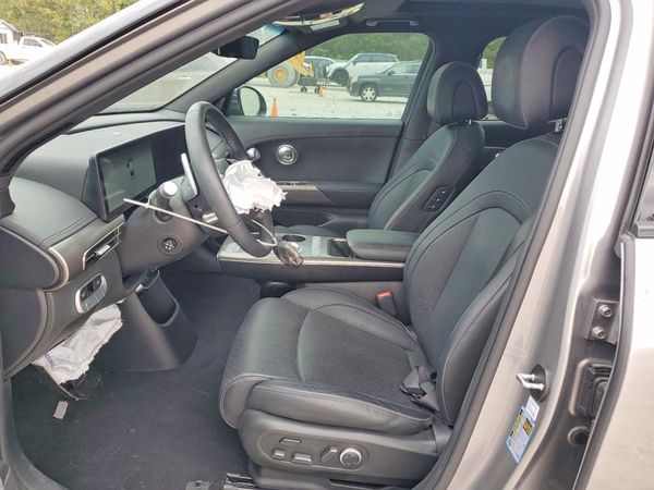 2024 GENESIS GV60 AWD Advanced with 20"