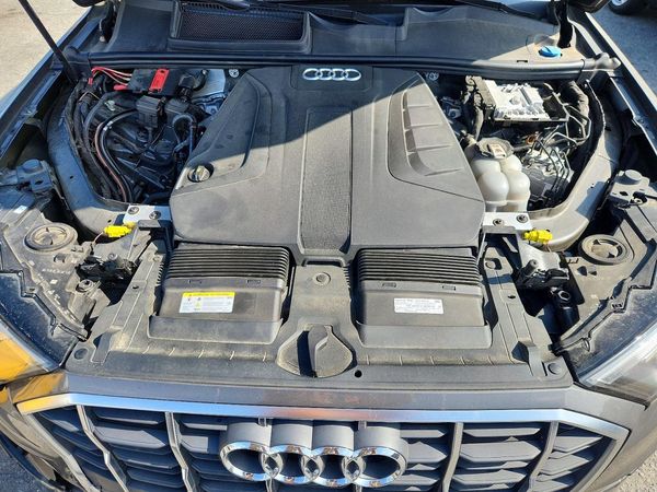 2022 AUDI Q7 quattro Premium