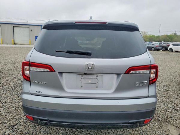 2021 HONDA PILOT SE