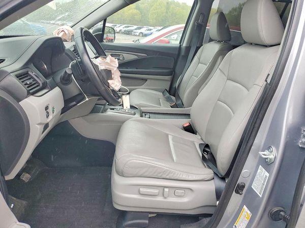 2021 HONDA PILOT SE