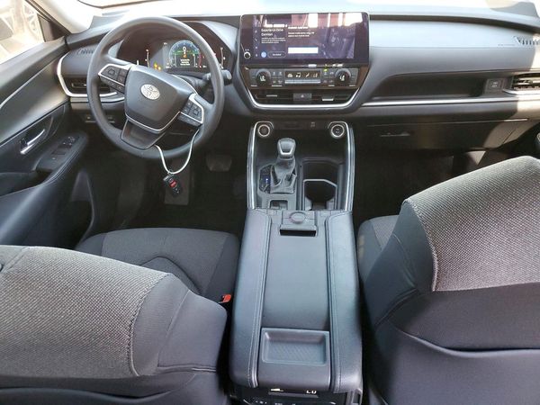 2025 TOYOTA GRAND HIGHLANDER