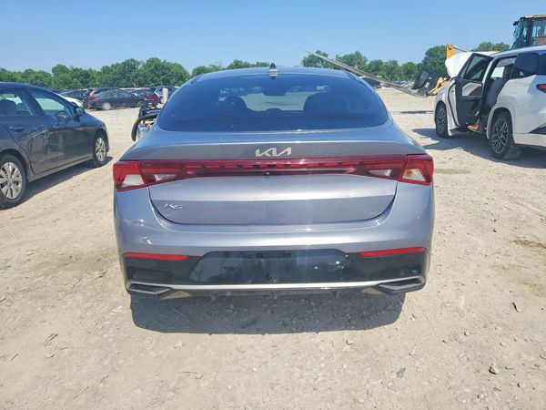 2022 KIA K5
