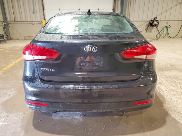 2017 KIA FORTE LX Base