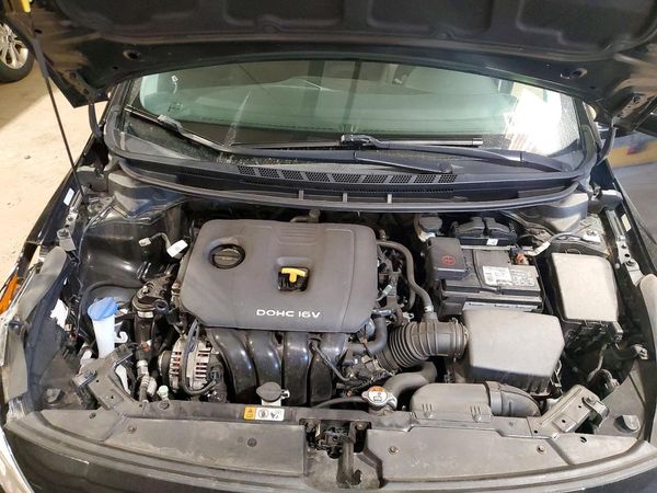 2017 KIA FORTE LX Base