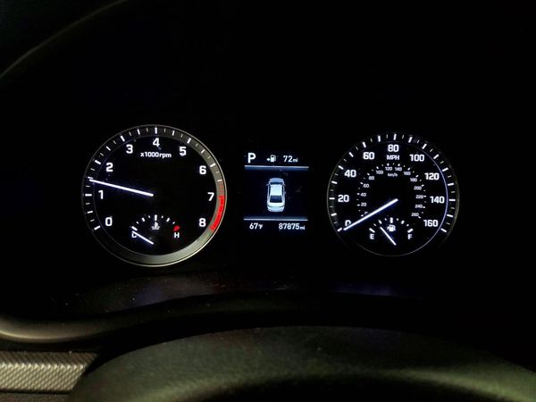 2019 HYUNDAI SONATA