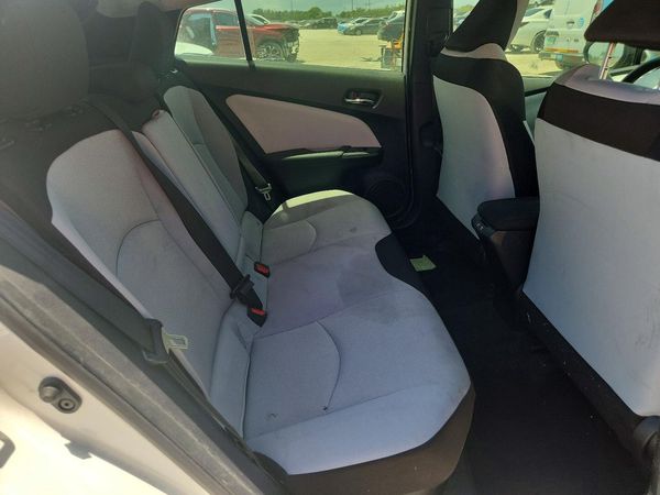 2020 TOYOTA PRIUS