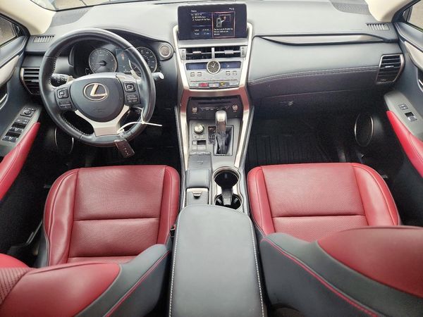 2020 LEXUS NX 300 Comfort