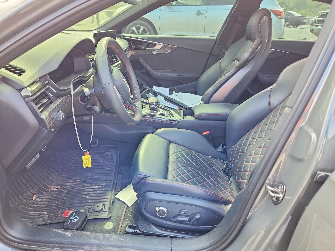 2024 AUDI S4 quattro Premium Plus