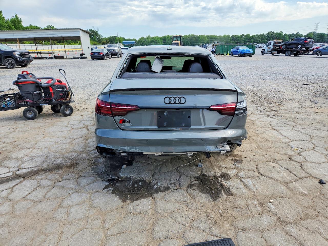 2024 AUDI S4 quattro Premium Plus