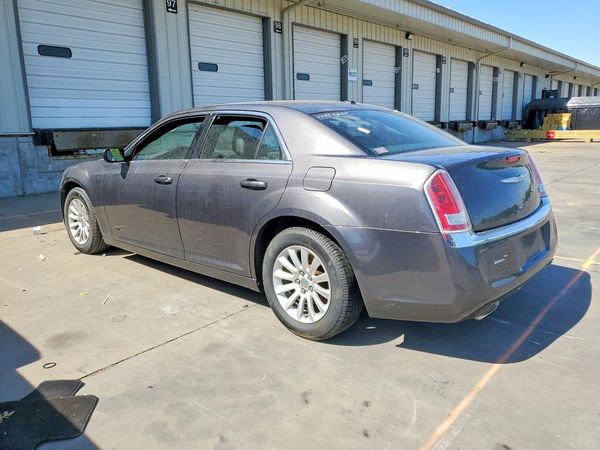 2013 CHRYSLER 300 Base/Limited