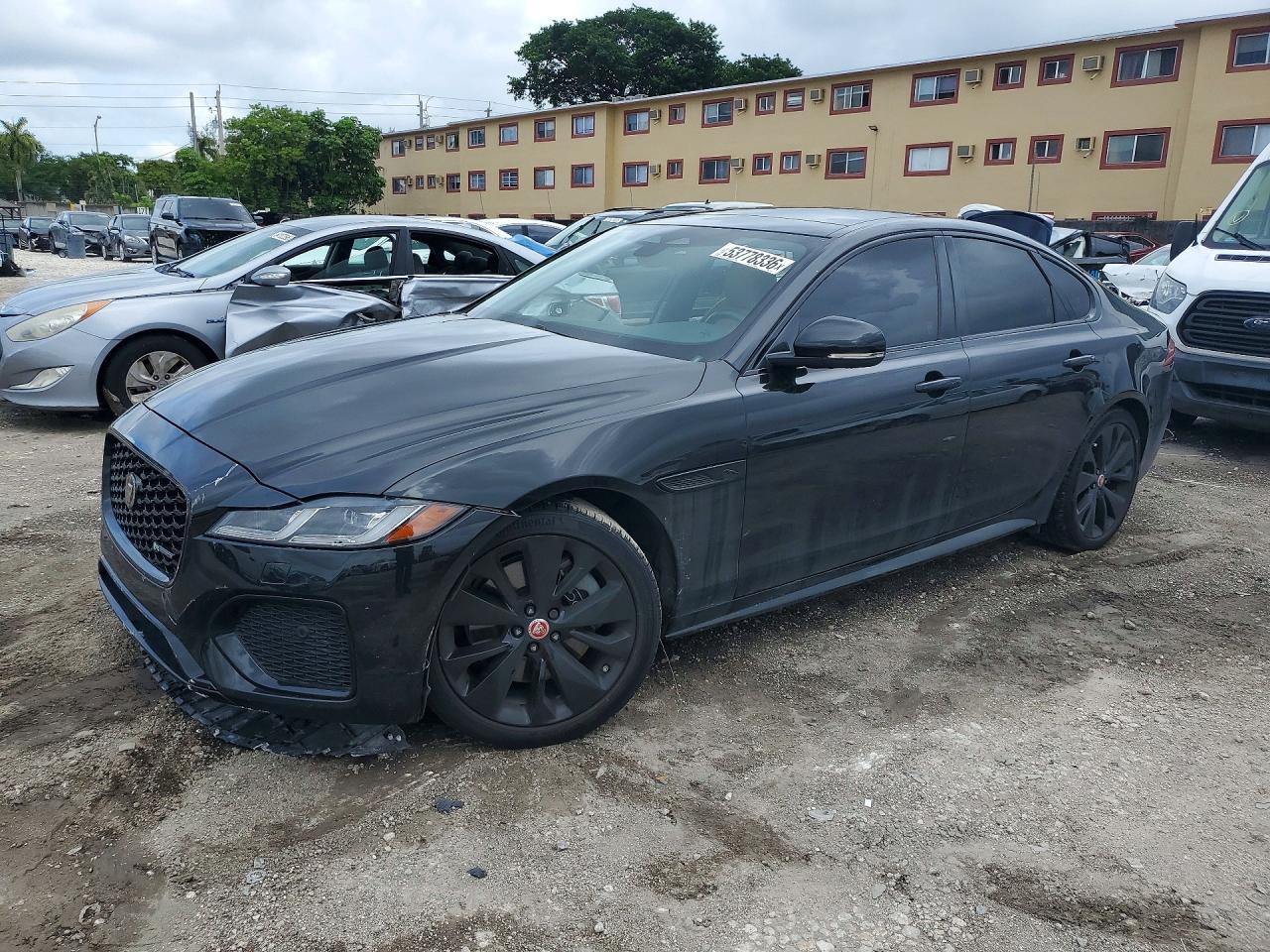 2022 JAGUAR XF R-Dynamic SE