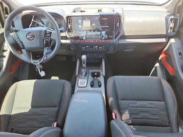 2026 NISSAN FRONTIER