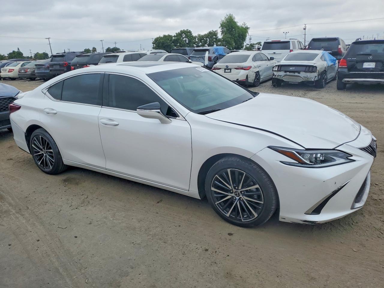 2024 LEXUS ES 300H 300h Premium