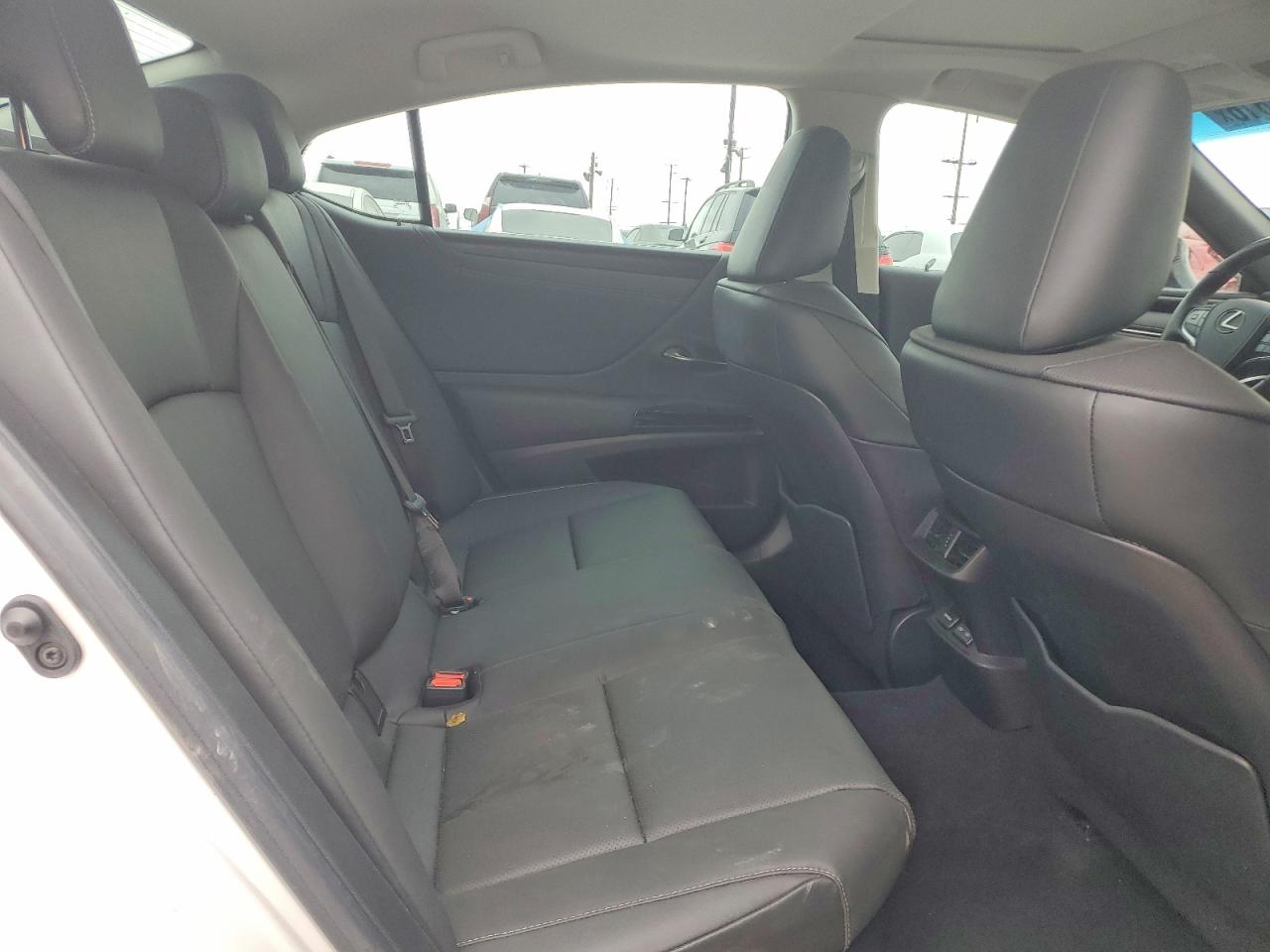 2024 LEXUS ES 300H 300h Premium