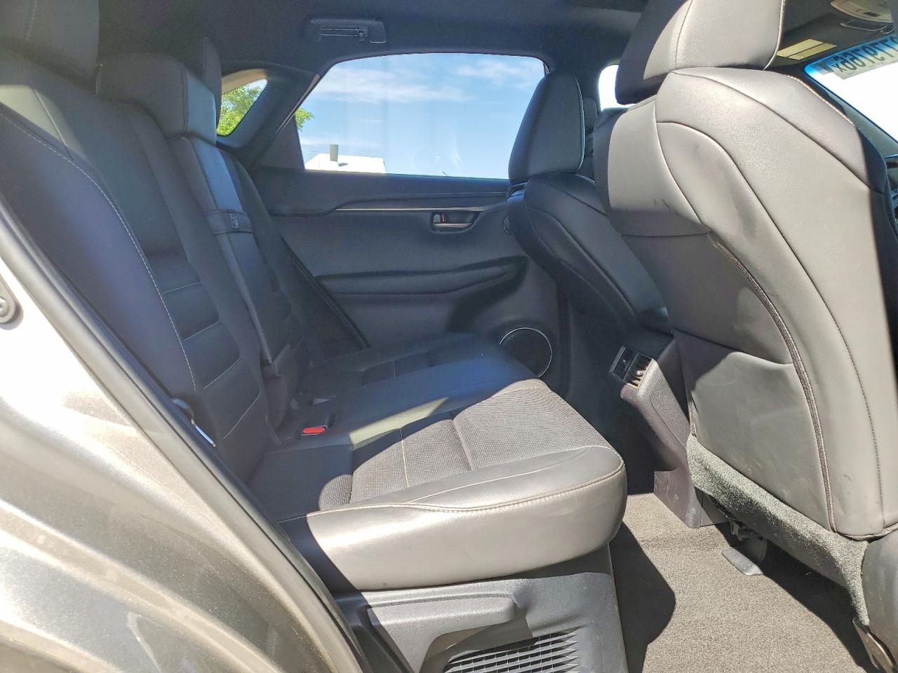2016 LEXUS NX 200T 200t Luxury