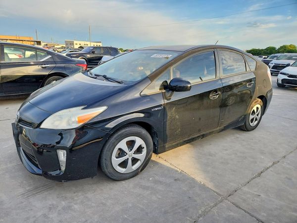 2013 TOYOTA PRIUS