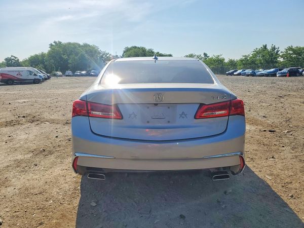 2018 ACURA TLX V6