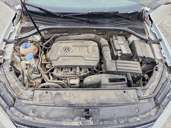 2017 VOLKSWAGEN PASSAT S