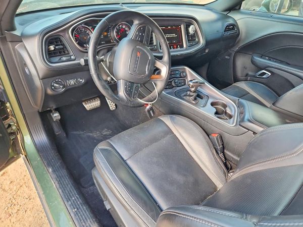 2022 DODGE CHALLENGER SXT