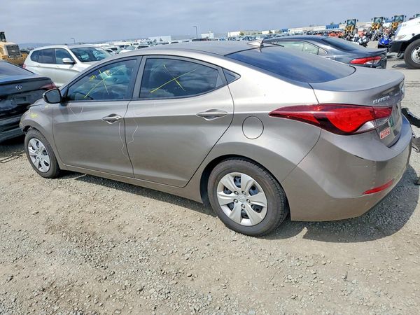 2016 HYUNDAI ELANTRA