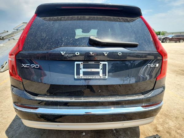 2022 VOLVO XC90 Inscription