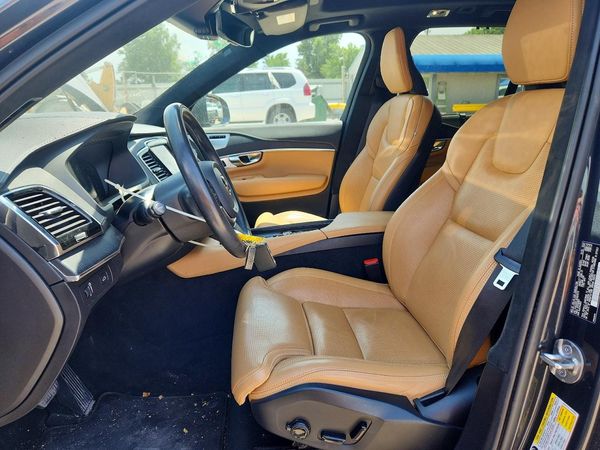 2022 VOLVO XC90 Inscription