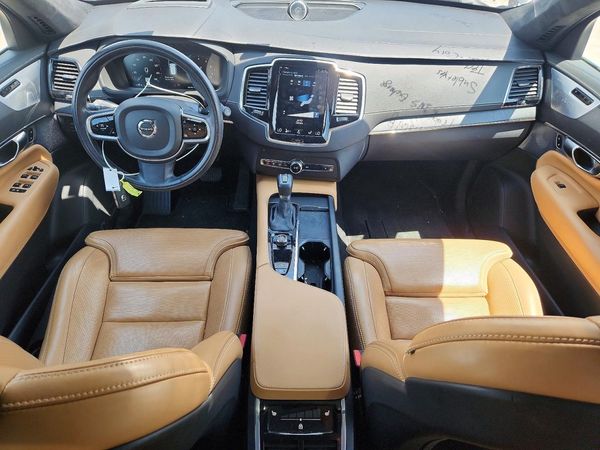 2022 VOLVO XC90 Inscription