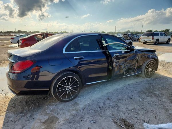 2021 MERCEDES-BENZ C C300
