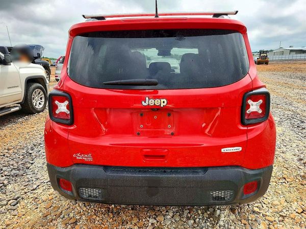 2021 JEEP RENEGADE LATITUDE 4X2