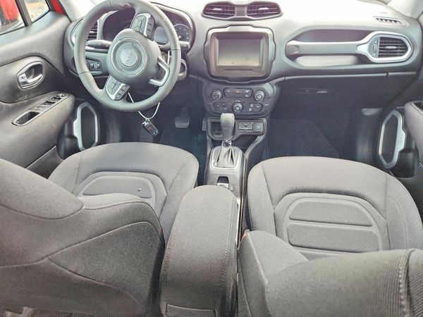 2021 JEEP RENEGADE LATITUDE 4X2