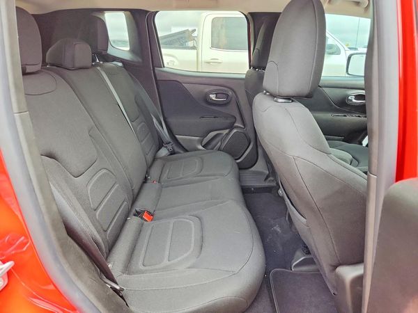 2021 JEEP RENEGADE LATITUDE 4X2