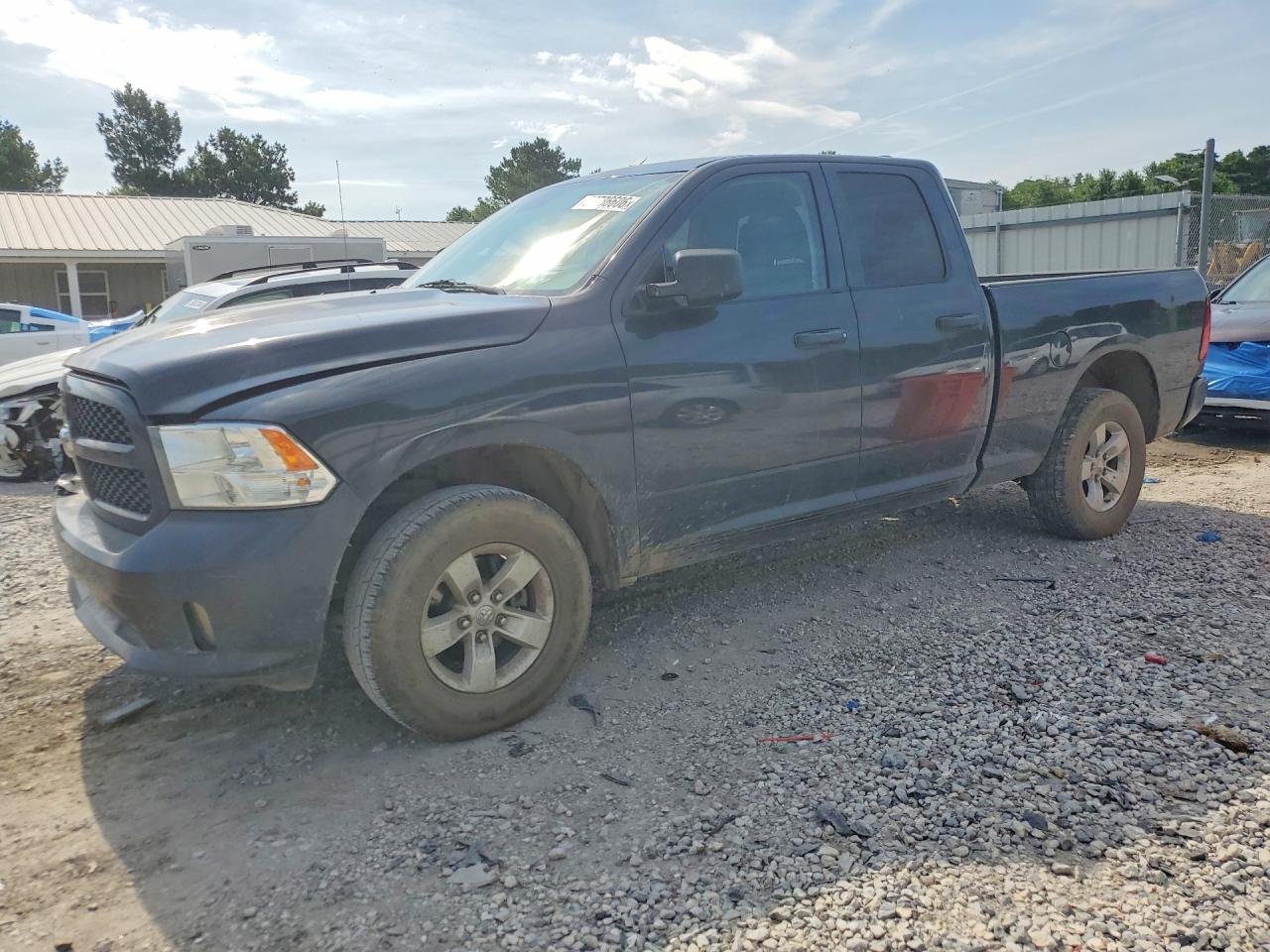 2018 RAM 1500 ST