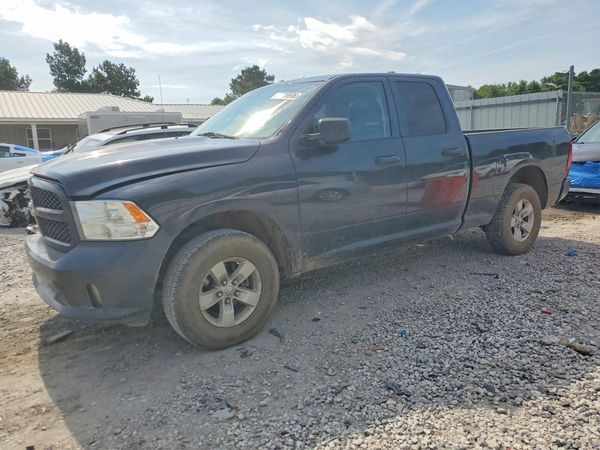 2018 RAM 1500 ST