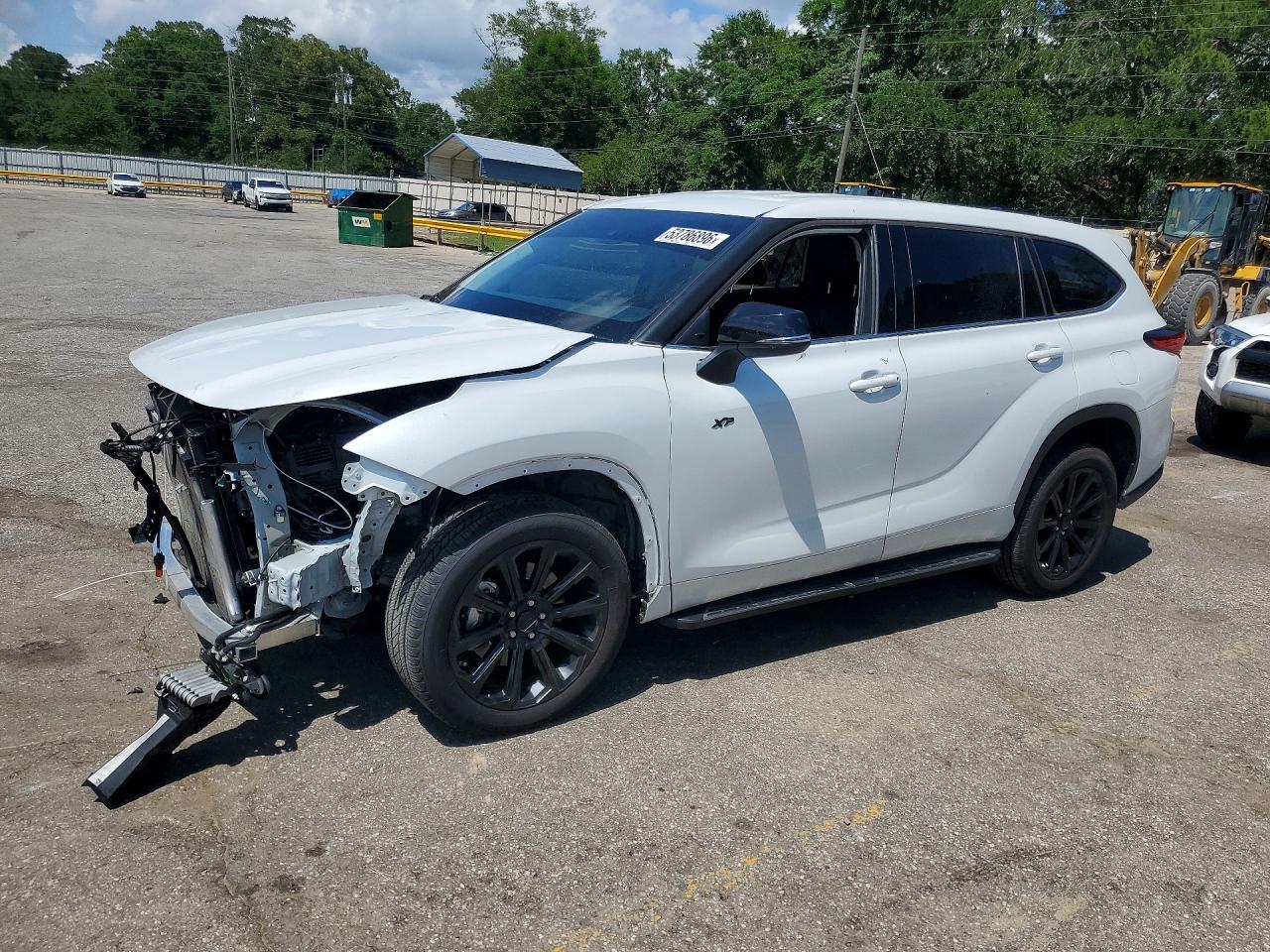 2022 TOYOTA HIGHLANDER