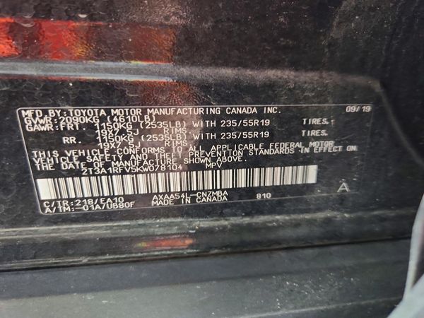 2019 TOYOTA RAV4 XLE Premium