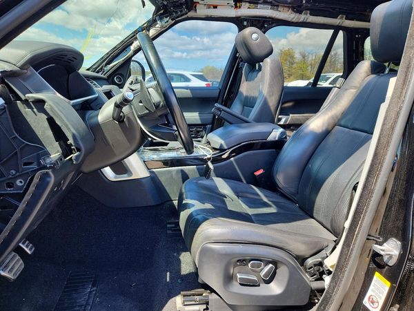 2014 LAND ROVER RANGEROVER Autobiography — DENT