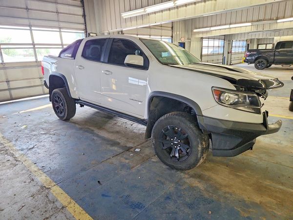 2018 CHEVROLET COLORADO ZR2 — Passenger 3/4