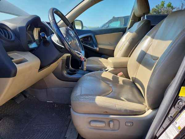 2012 TOYOTA RAV4 High