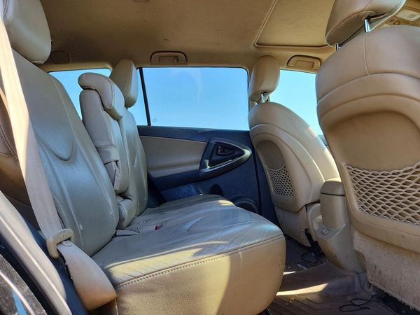 2012 TOYOTA RAV4 High