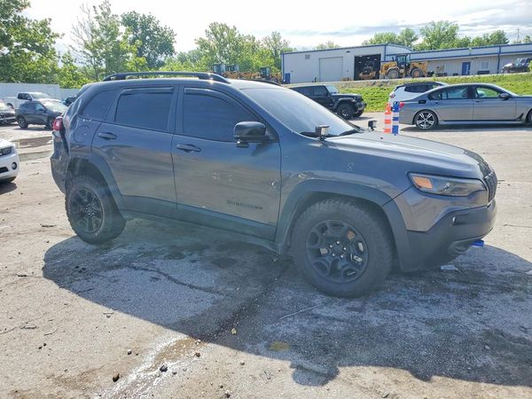 2022 JEEP CHEROKEE TRAILHAWK 4X4