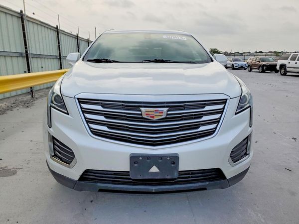 2018 CADILLAC XT5