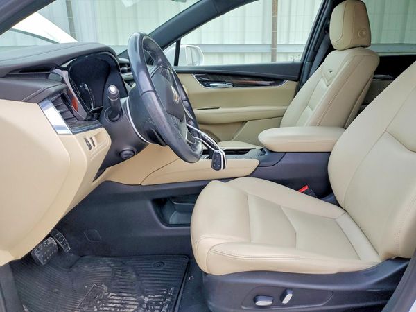 2018 CADILLAC XT5