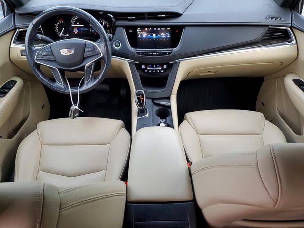 2018 CADILLAC XT5