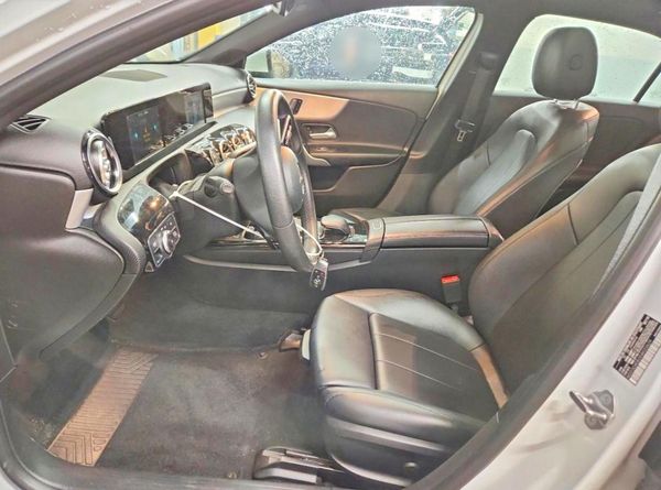 2019 MERCEDES-BENZ A A220