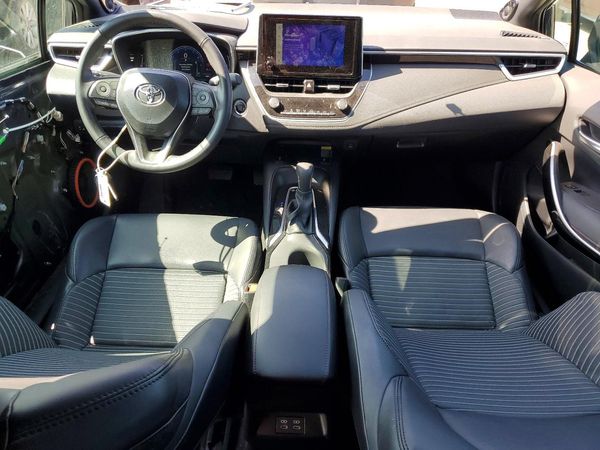 2024 TOYOTA COROLLA